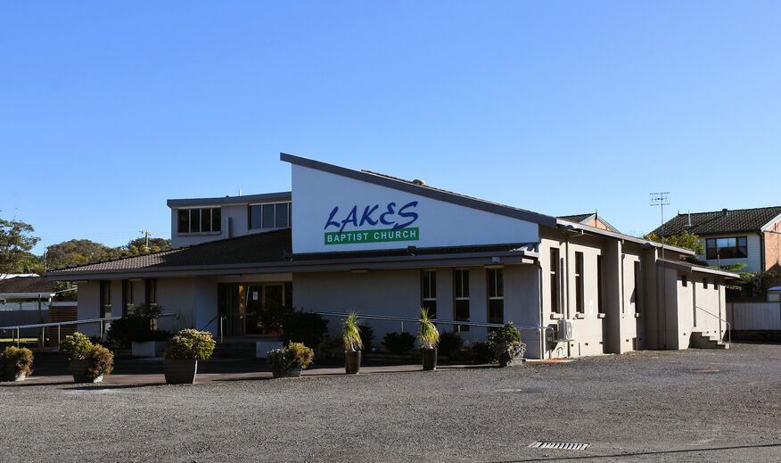 Lakes Baptist Church