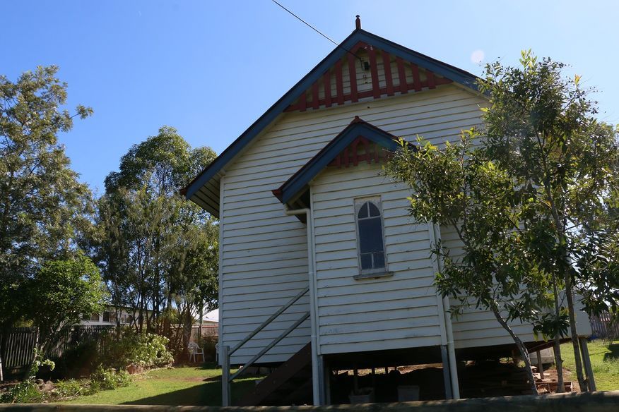 Linville Uniting Church - Former