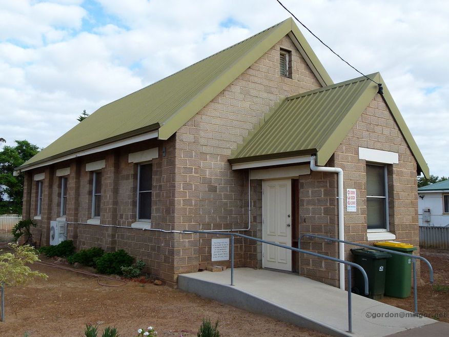 Narembeen Uniting Church - Former