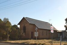 Dingee Uniting Church 19-10-2008 - Mattinbgn - See Note.