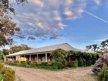 Emmanuel Independent Baptist Church 21-10-2025 - Simon Saunders 