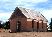 Eugowra Seventh-Day Adventist Church - Former 12-07-2002 - Alan Patterson