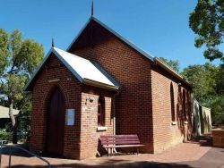 Glen Forrest Uniting Church 00-04-2015 - (c) gordon@mingor.net