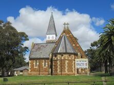 Holy Trinity Anglican Church 04-12-2021 - John Conn, Templestowe, Victoria