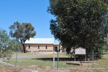 Lake Rowan Uniting Church - Former 11-11-2012 - Mattinbgn - See Note.