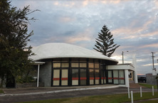 Long Jetty Uniting Church - Former 00-04-2017 - Adrian Home - google.com.au