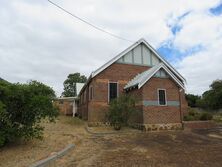 Manjimup Uniting Church 15-01-2022 - Calistemon - See Note