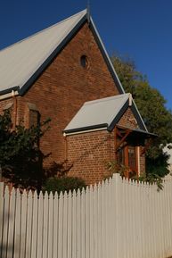 Molong Presbyterian Church - Former 04-05-2017 - John Huth, Wilston, Brisbane.