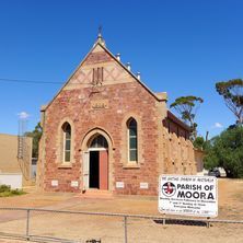 Moora Uniting Church 06-03-2016 - Bahnfrend - See Note.