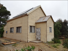 Mount Bryan Uniting Church - Former - 1913 Building 22-10-2015 - denisbin - See Note.