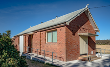 Parkesbourne Uniting Church - Hall 02-12-2019 - Greg Davis - See Note