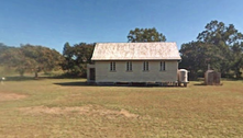 Raglan Uniting Church - Former 00-04-2008 - Google Maps - google.com
