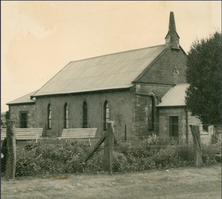Saddleworth Uniting Church 00-00-1933 - SLSA - https://collections.slsa.sa.gov.au/resource/B+8726
