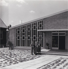 St Augustine's Anglican Church 02-11-1957 - Hill - Wedding Day