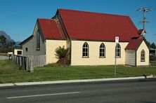 St Barnabas' Anglican Church - Former 22-04-2007 - Gary Houston - See Note.