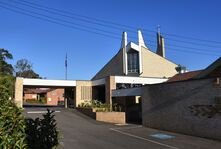 St Bernadette's Catholic Church 07-09-2016 - Peter Liebeskind