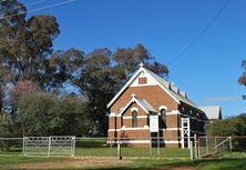 St Clement's Anglican Church 11-09-2010 - Mattinbgn - See Note.