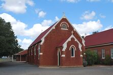 St Columba's Catholic Church - Old Church 06-03-2010 - Mattinbgn - See Note.