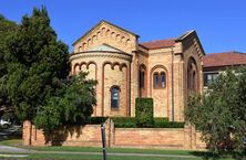 St Finbar's Catholic Church - Original Church/Convent Building 07-04-2019 - Peter Liebeskind