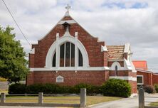 St Helen & St Stanislaus Catholic Church