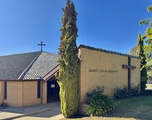 St John Vianney Catholic Church 13-10-2025 - Simon Saunders 