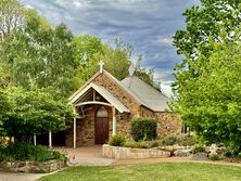 St Ninian's Uniting Church 21-10-2025 - Simon Saunders 