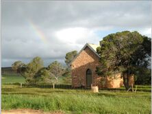 St Paul's Lutheran Church - Former unknown date - http://www.heritagebuildingsofsouthaustralia.com.au/cleve3.h