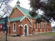 St Paul's Pro-Cathedral Anglican Church 00-00-2006 - Pastor de Lasala - ohta.org.au