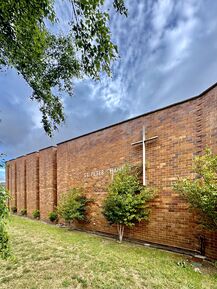 St Peter Chanel's Catholic Church 17-11-2025 - Simon Saunders 