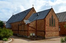 St Peter's Anglican Church 21-04-2017 - Bahnfrend - See Note