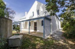 St Theresa Catholic Church - Former 21-12-2015 - Ray White - Keatley