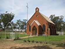 Warroo Presbyterian Church - Former