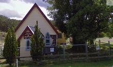 Williamstown Uniting Church - Former 00-03-2010 - Google Maps - google.com.au